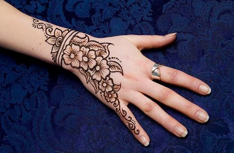 Simple Arabic Henna Eid Mehndi Designs 2014 For Hands Images